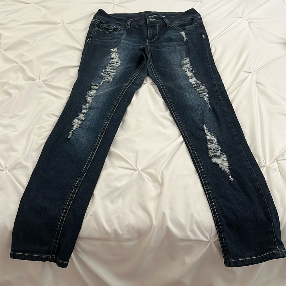 Forever 21 Plus Sizes Dark Distressed Stretch Skinny Jeans